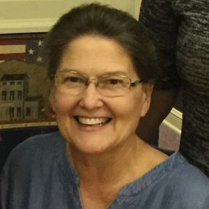 Meet your Posher, Carolyn